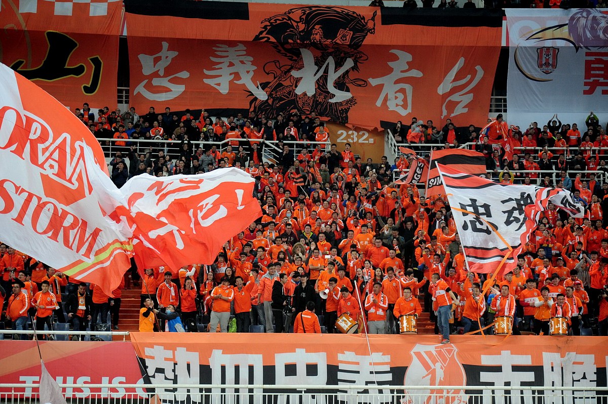 胜利并不轻松，每一场比赛都是一次挑战