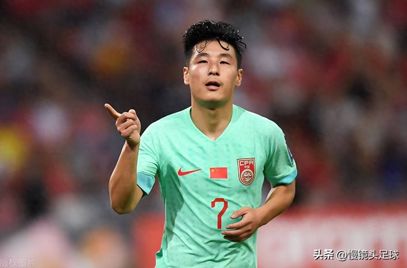 包含亚洲足球豪门蓄势待发东京，备战国际峰会的词条