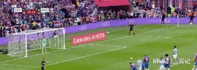 曼城中后场不给力,再遭惨败 曼城中后场不给力,再遭惨败