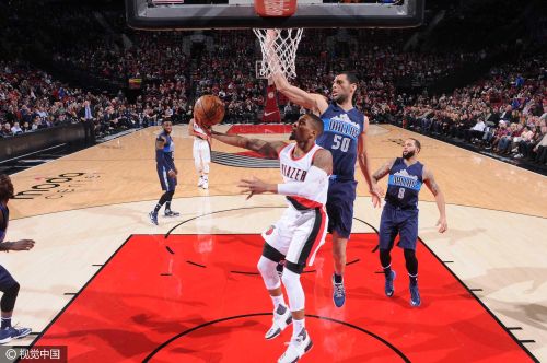 开拓者主场告负,继续遭遇四连败 开拓者主场告负,继续遭遇四连败