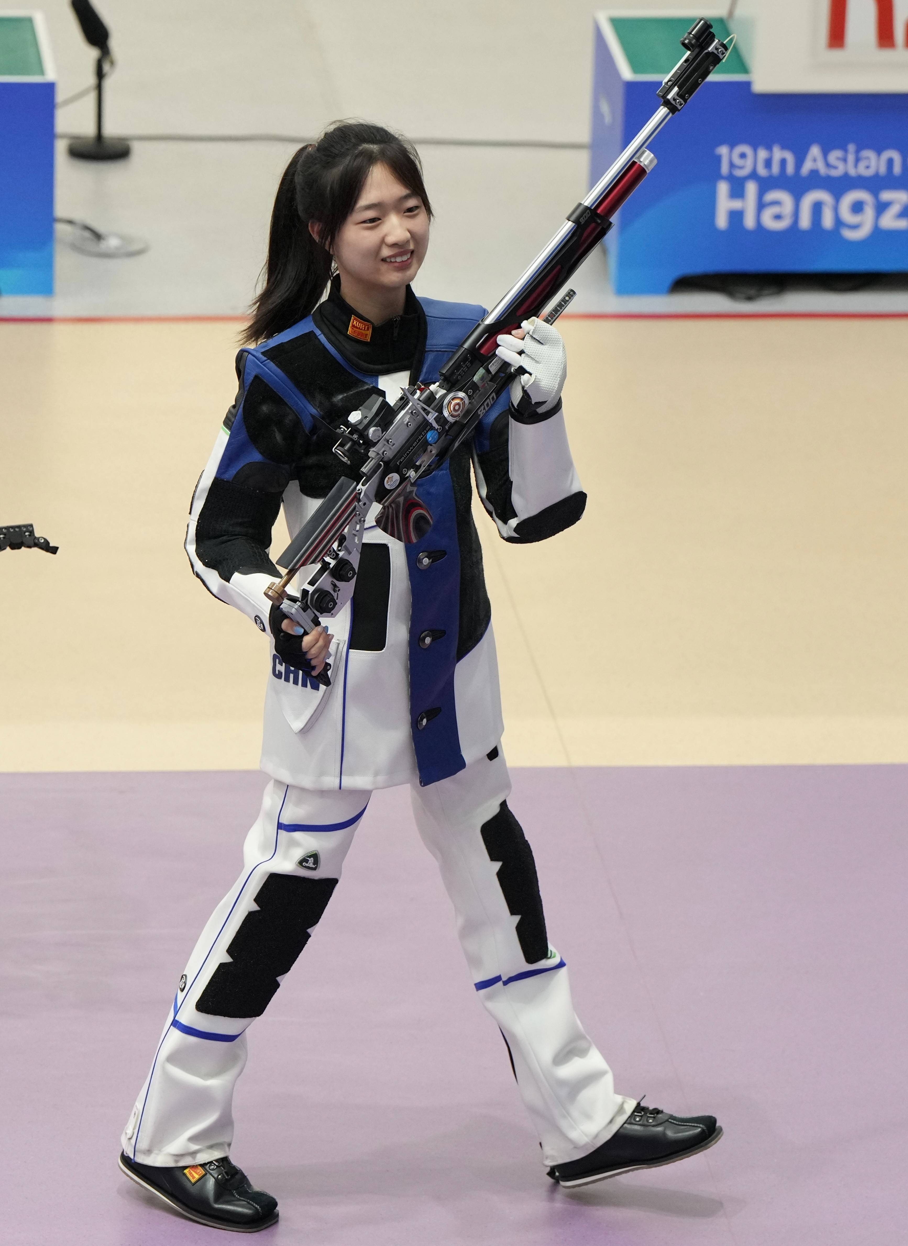 西班牙射击选手勇夺金牌，实现突破