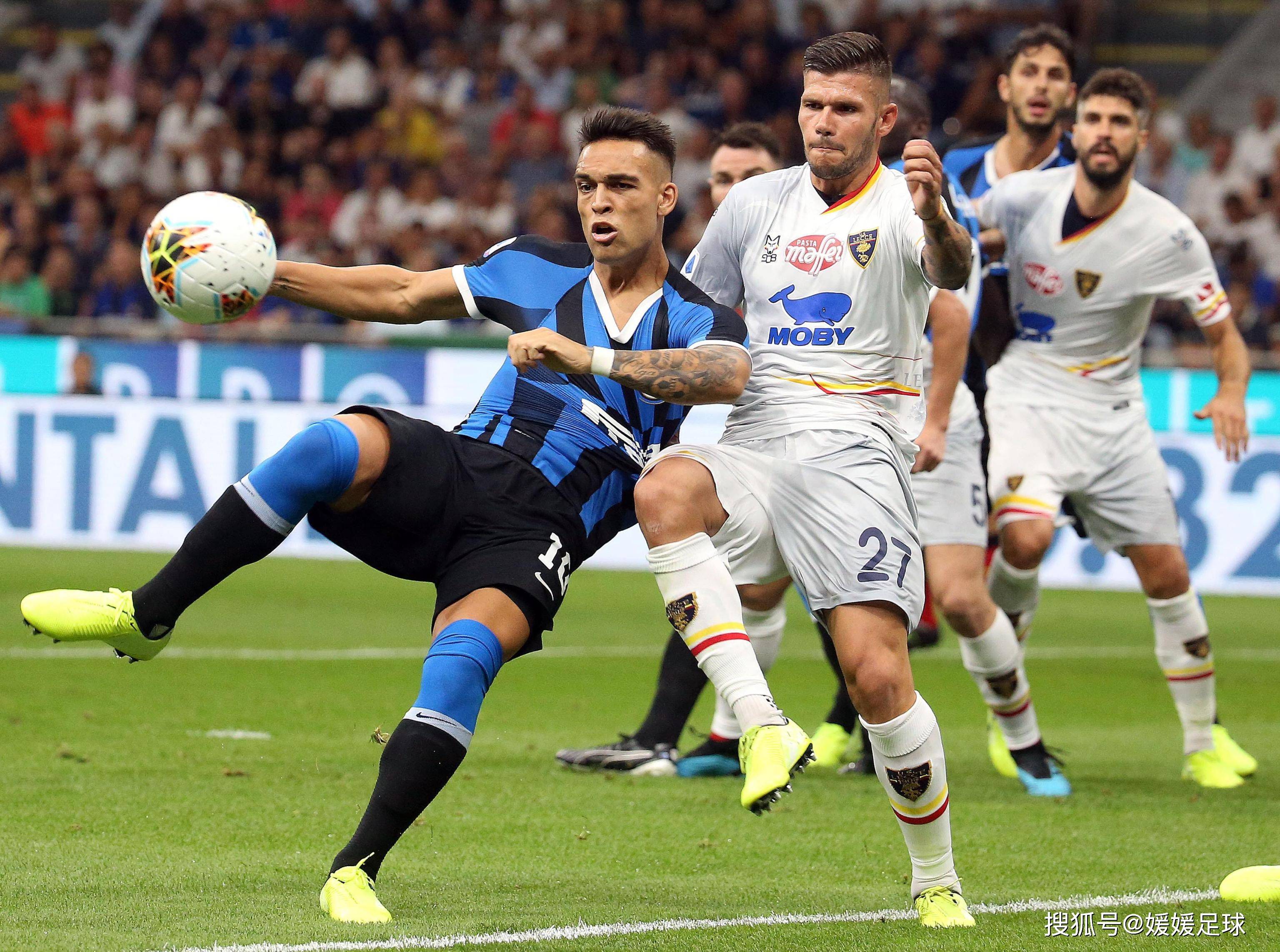 包含亚特兰大客场挑战斯佩齐亚队的词条