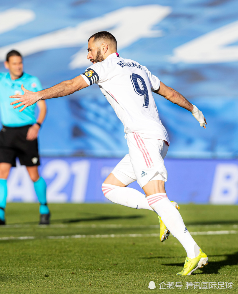 包含埃瓦尔主场击败莱万特，实力不俗的词条