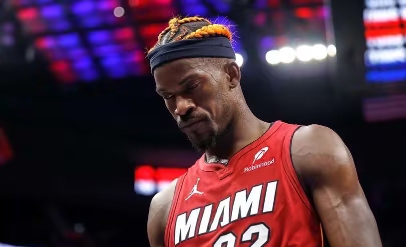 包含热火击败步行者,巴特勒+领航全队胜利,实力强劲的词条 包含热火击败步行者,巴特勒+领航全队胜利,实力强劲的词条