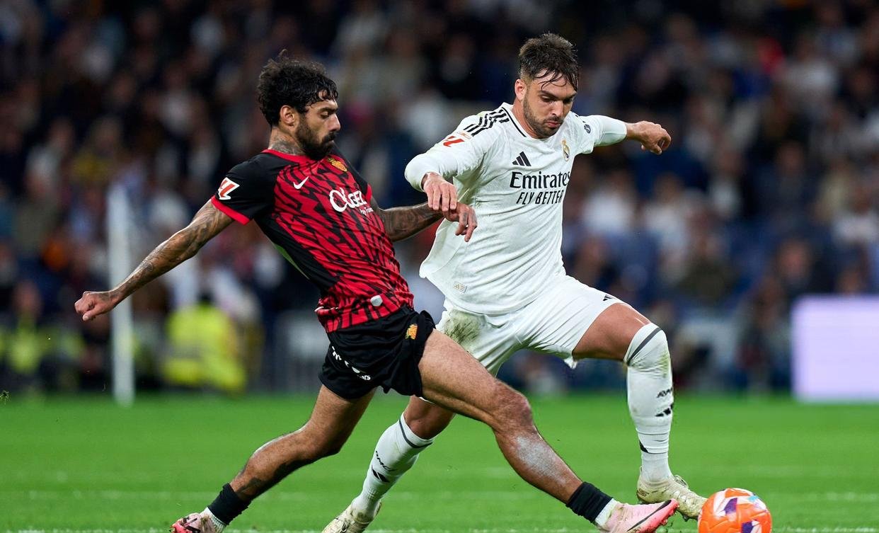 皇马逆袭夺冠路上，精彩连胜如虹的简单介绍