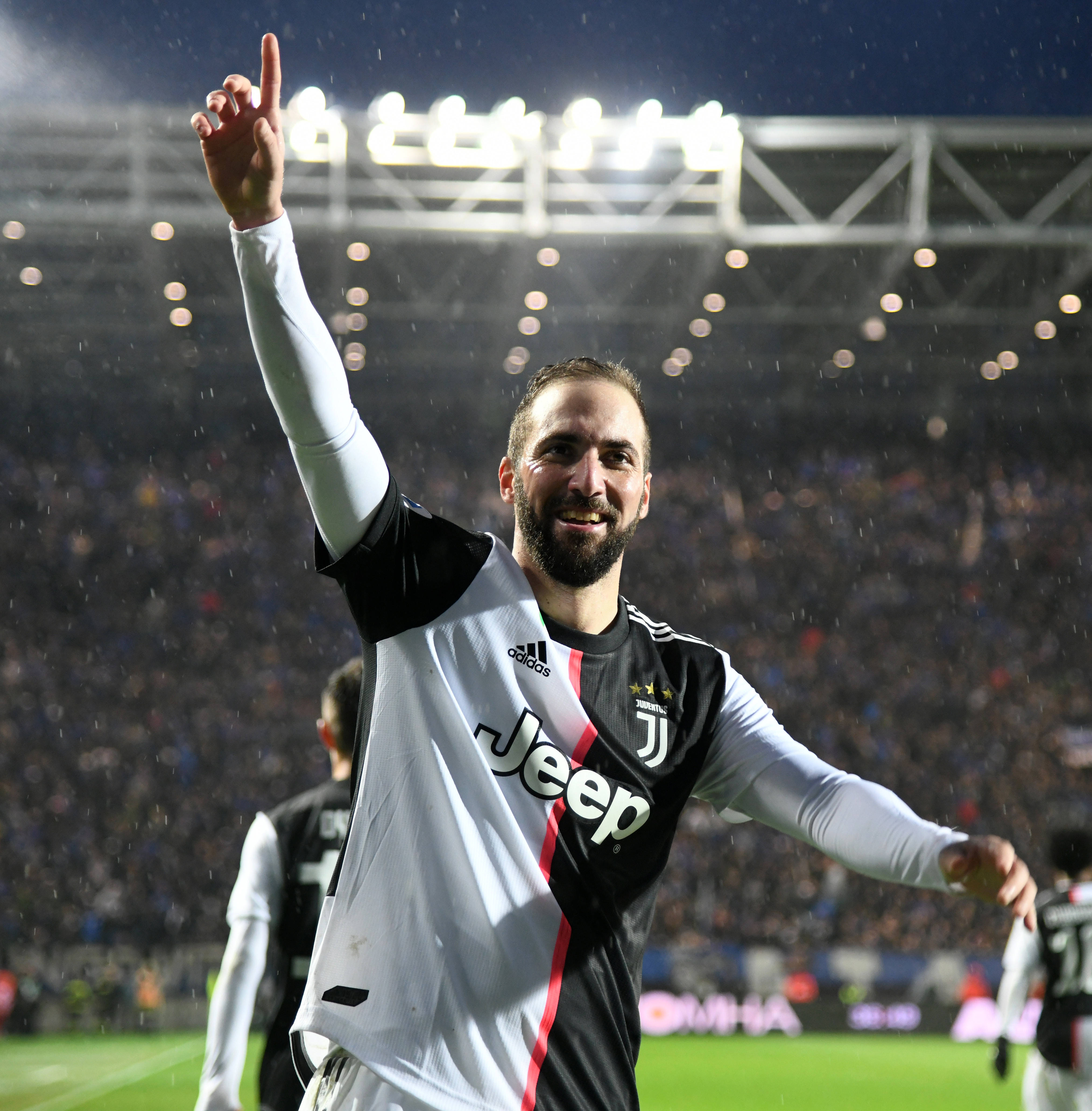 尤文图斯继续领跑意甲冠军悬念将至