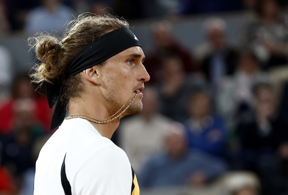 包含联合杯逆转温网，兹维列夫惊艳四座的词条